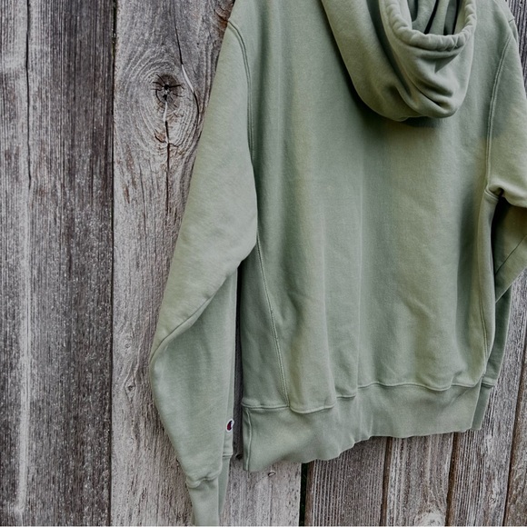 Champion Vintage Reverse Weave Hoodie in Sage Green Men’s Medium - Picture 6 of 9